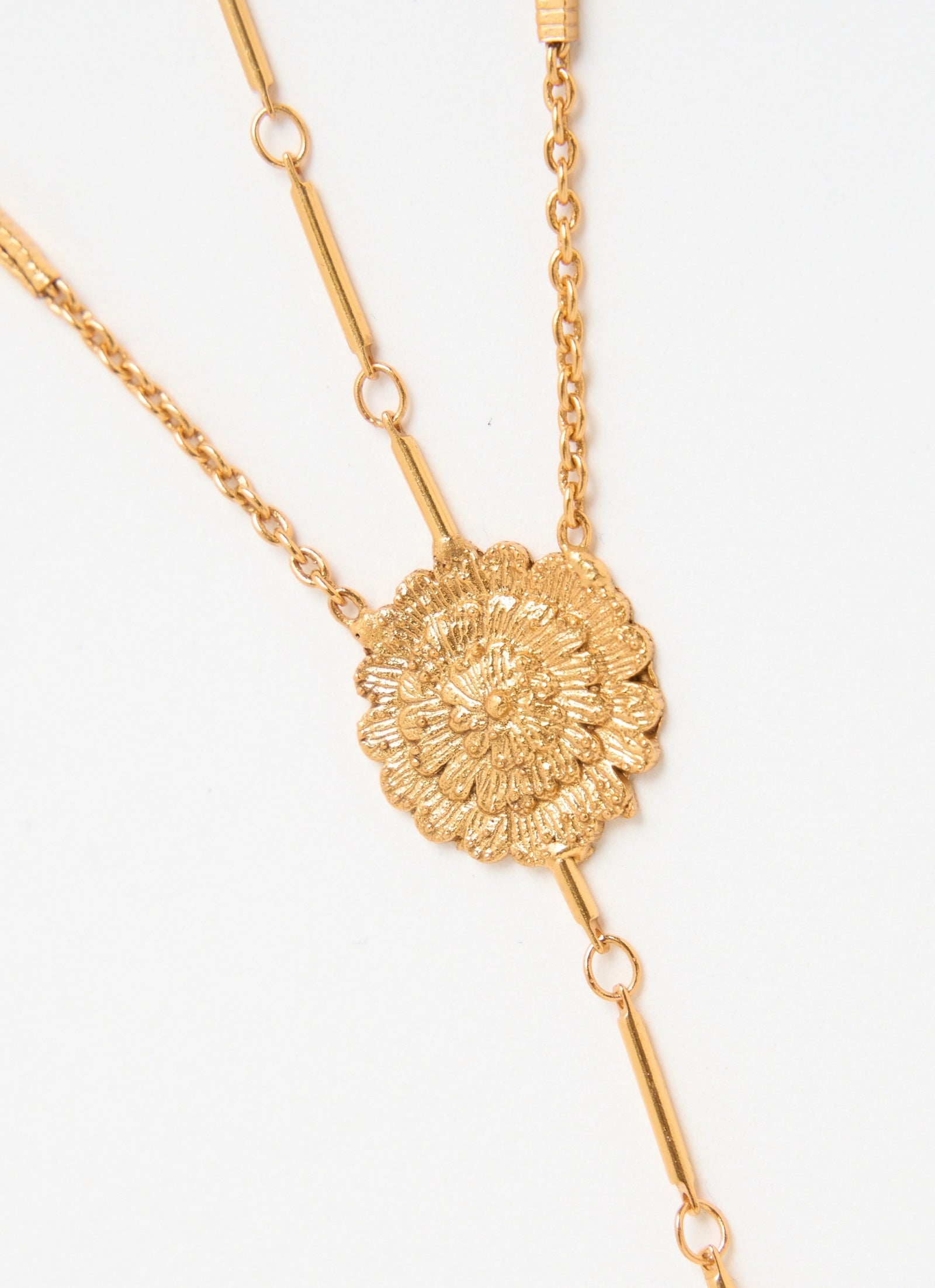 Collar marigold