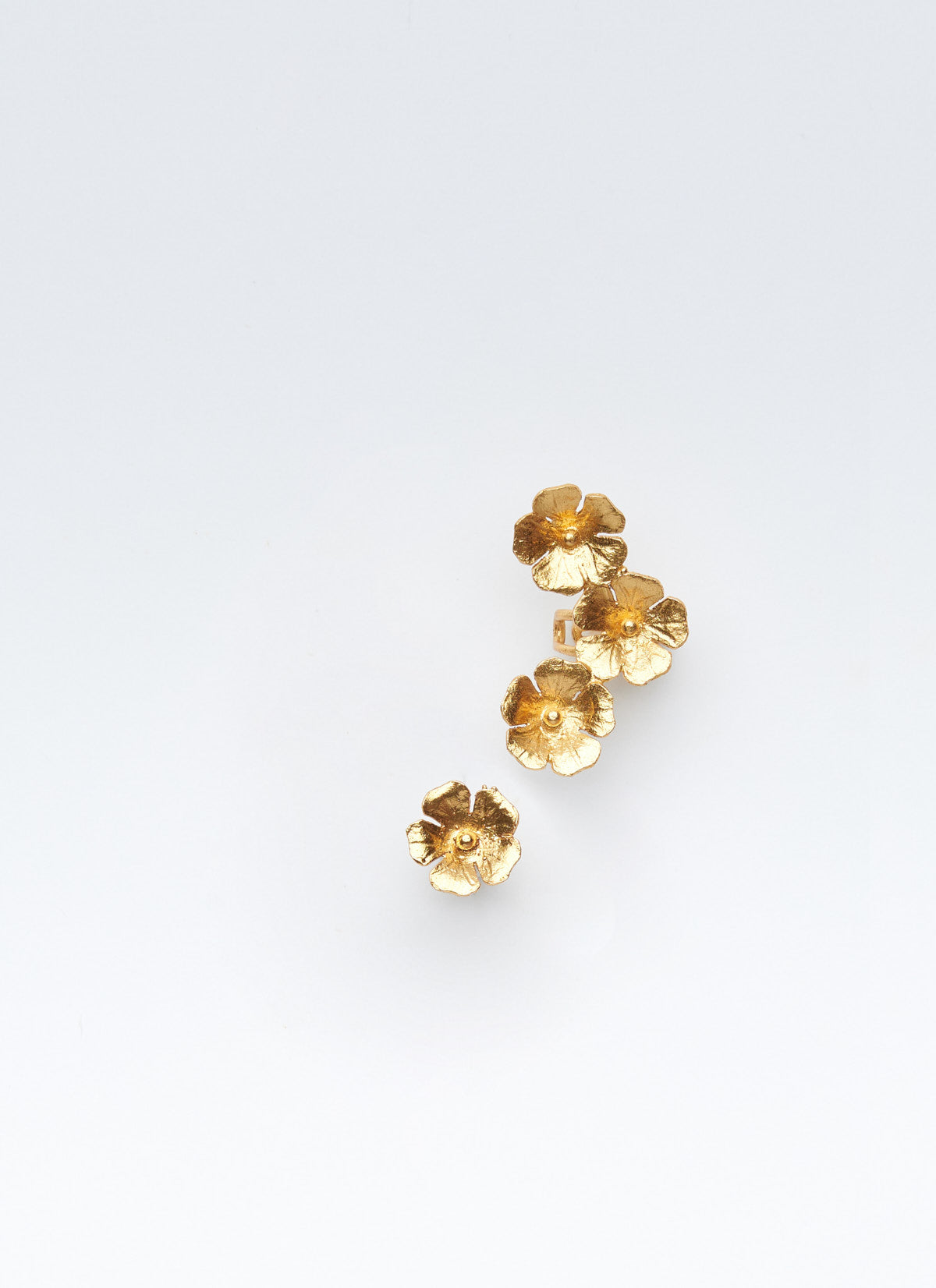 Ear cuff Sakura