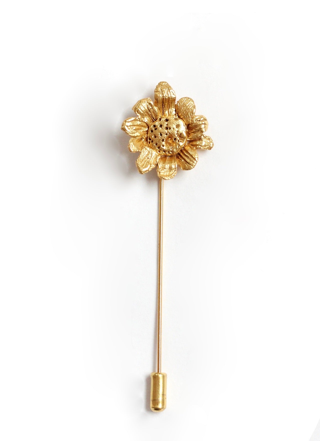 DAISY BROOCH