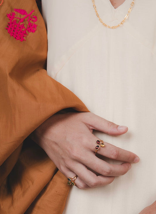 FRANGIPANI GARNET RING